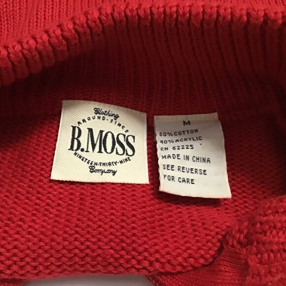B Moss Snow Penguin Cardigan Sweater Size Med M Red Full Zip Holiday Christmas - Picture 4 of 4